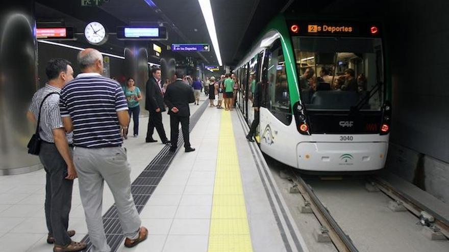 El dinero francés controla casi la mitad de las acciones de Metro de Málaga