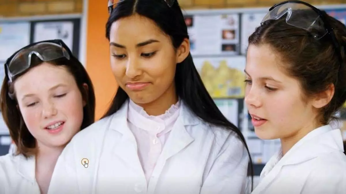 Lo que ocurre cuando una niña descubre que la ciencia también es para ella