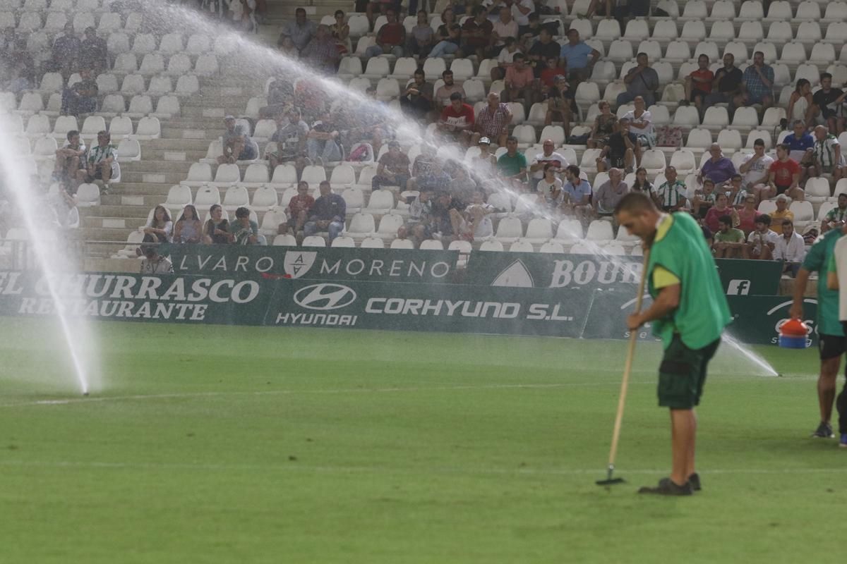 Las imáges del encuentro de Copa del Rey entre el Córdoba C.F. y el Nástic