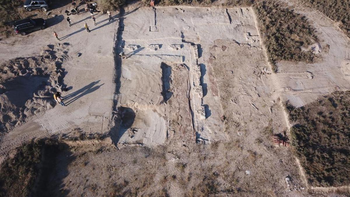 El yacimiento de La Cabañeta aloja el foro romano más antiguo hallado en la península.