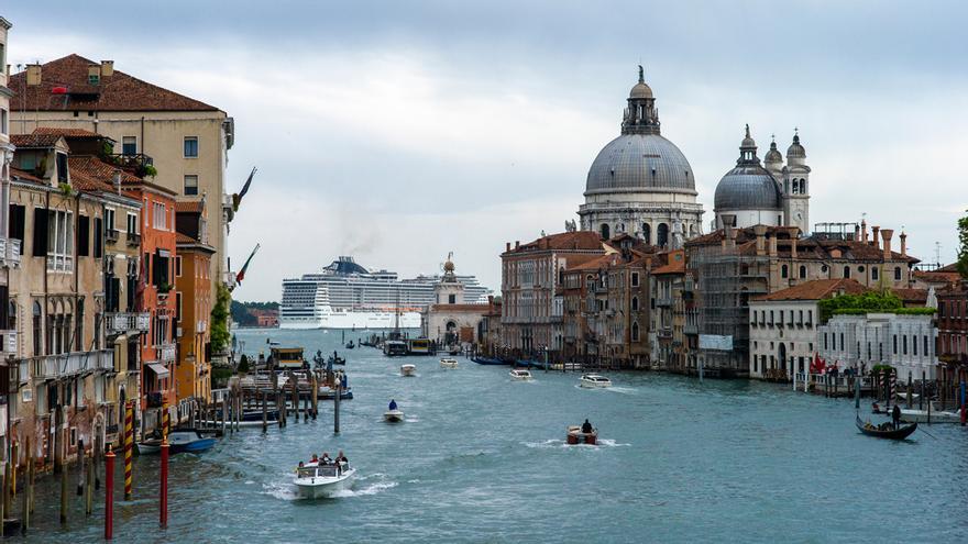 Italia quiere prohibir a los grandes barcos entrar en la laguna de Venecia