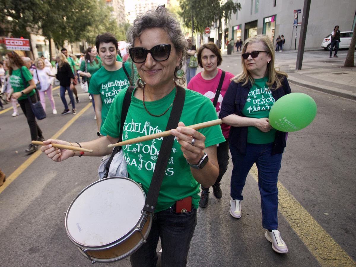 La marcha ha tenido un ambiente reivindicativo, pero también festivo.