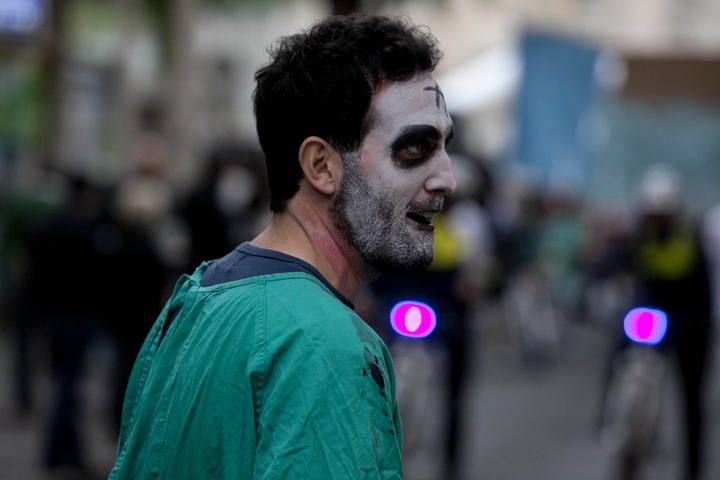 Carrera entre zombies en Elche