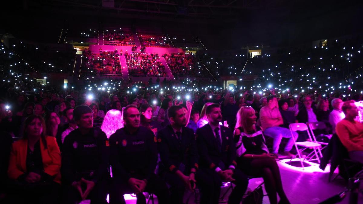 Así ha sido el concierto solidario de los artistas aragoneses en apoyo a Valencia