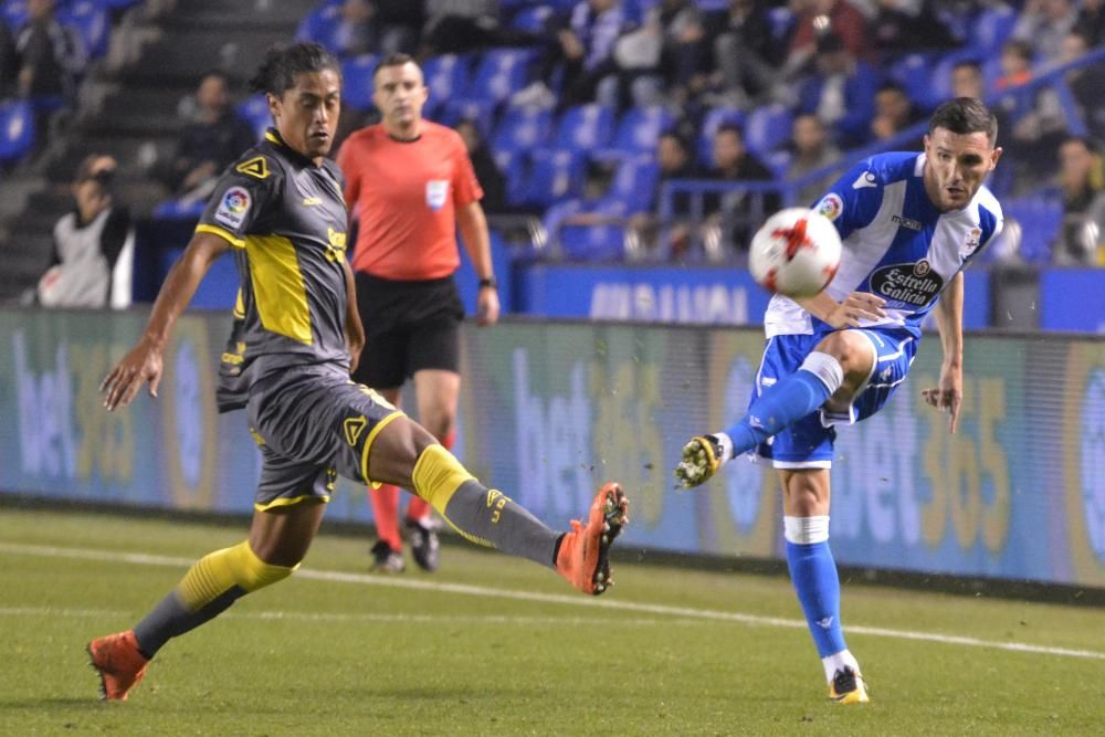 El Dépor cae goleado ante Las Palmas