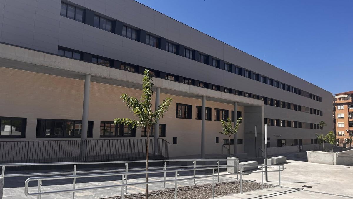 El nuevo IES Azorín de Petrer, que fue inaugurado el pasado verano.