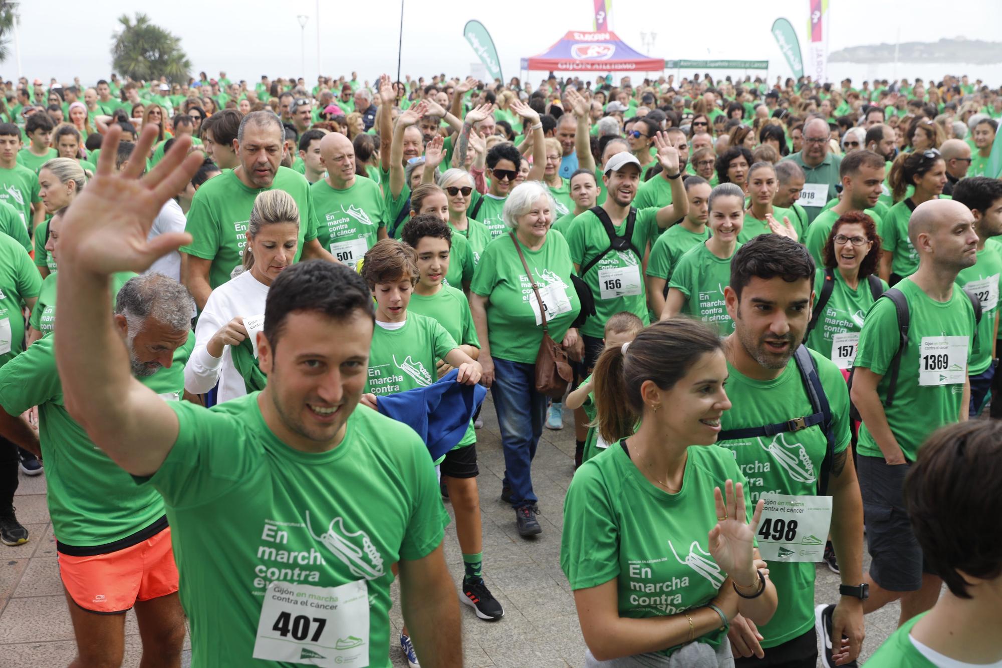 Marcha contra el cáncer en Gijón