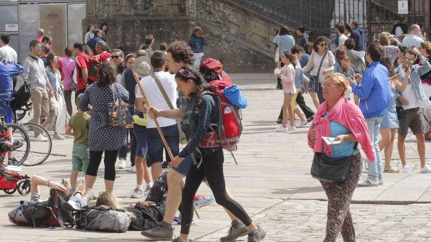 Peregrinos, en la plaza del Obradoiro.