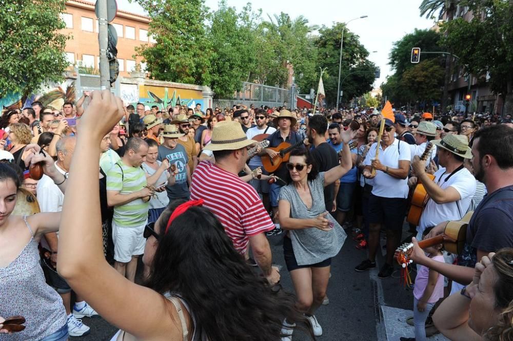 Romería de la Virgen de la Fuensanta: Paso por Flo