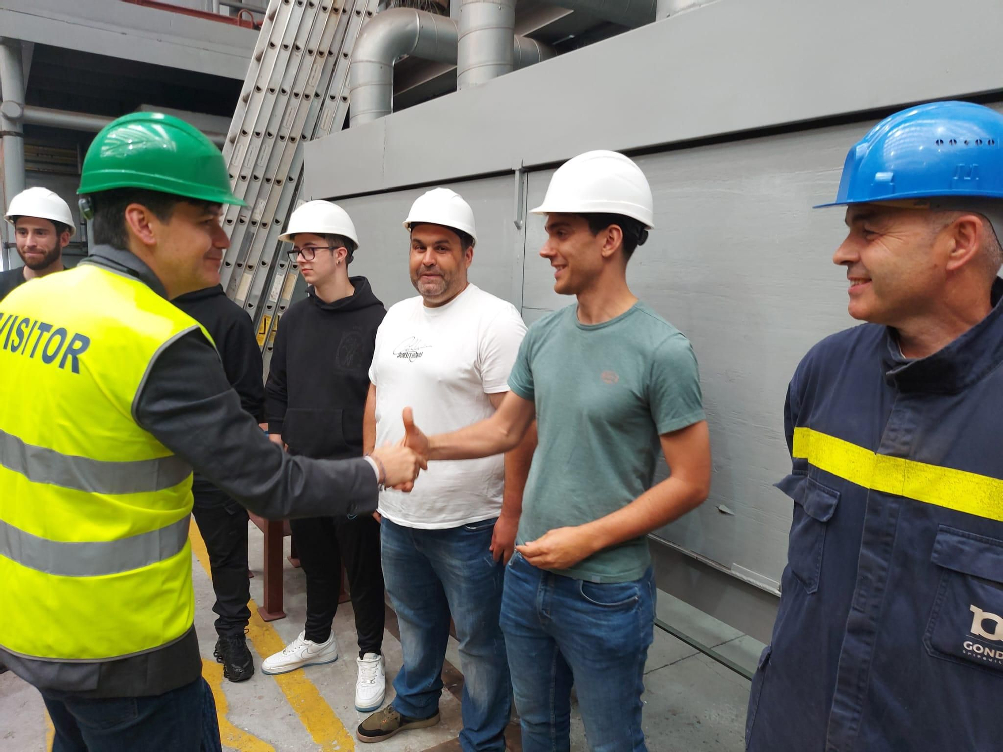 En imágenes: Así fue la entrega de títulos del curso de formación a la carta del Sepepa para Gondán