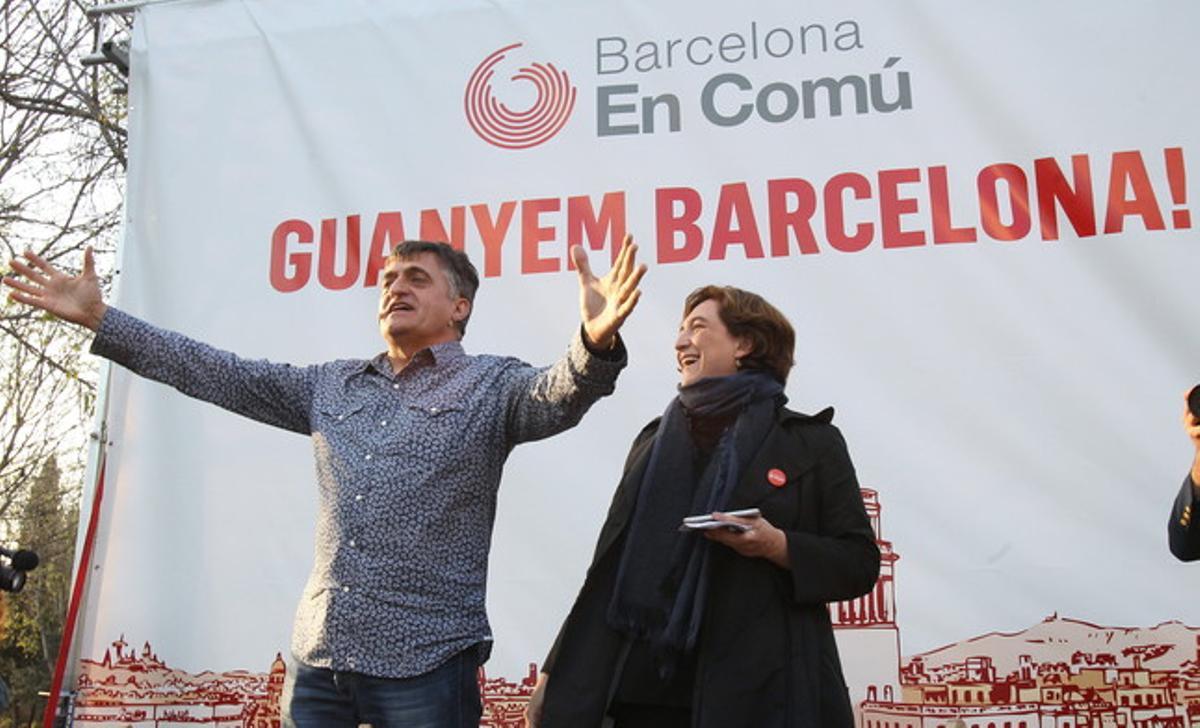 El Gran Wyoming ha sigut el convidat d’honor en l’acte que Barcelona en Comú ha organitzat aquesta tarda a Barcelona, consistent en una xerrada amb Ada Colau i obert a la ciutadania.