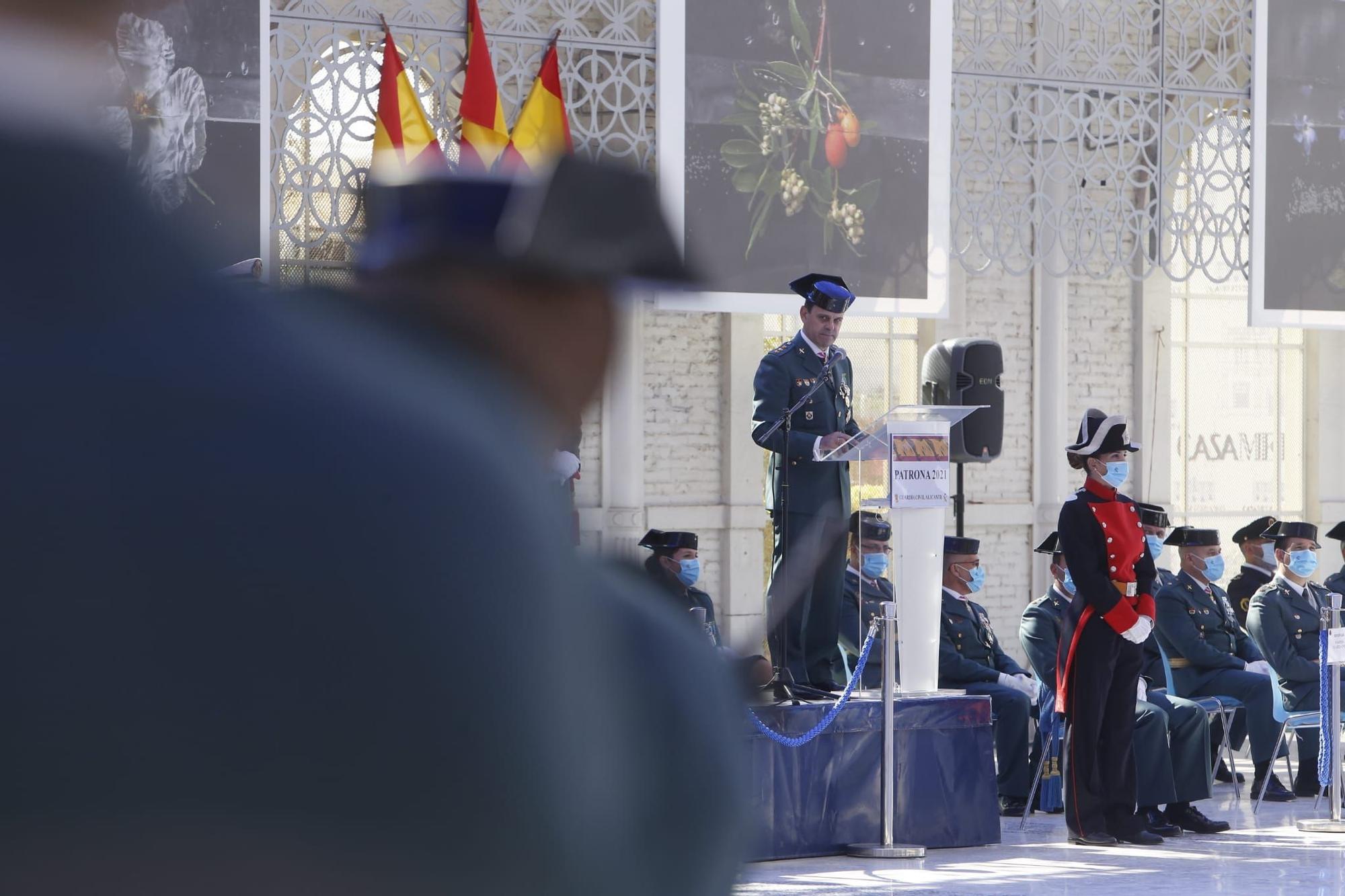 Alicante rinde homenaje a la patrona de la Guardia Civil