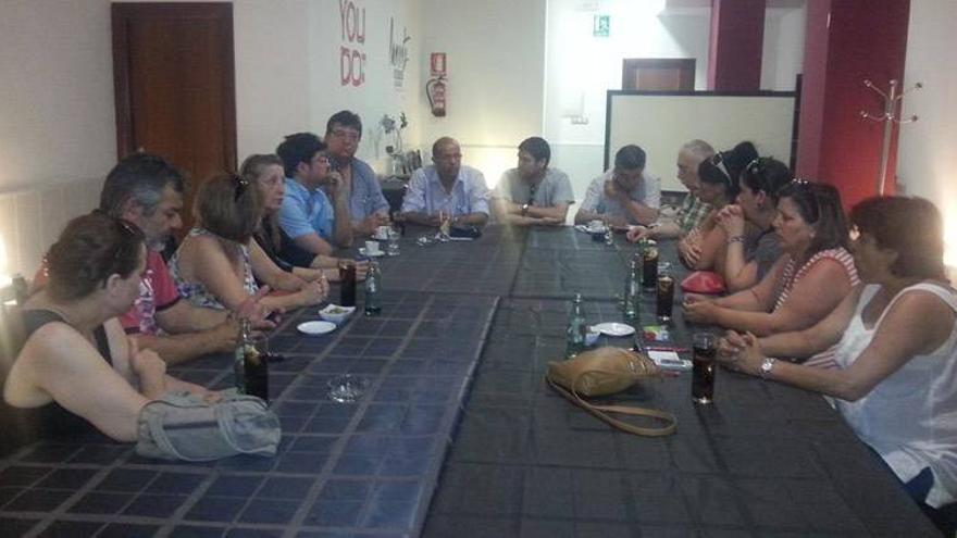 Sindicatos y empresa enfrentan sus posturas en el juicio por los despidos en Fuentecapala