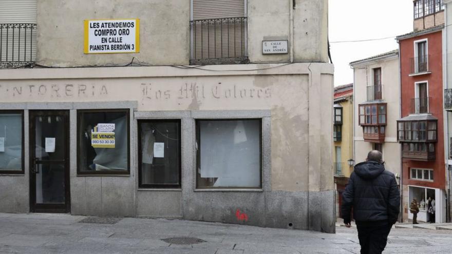 Urbanismo aprecia estado de ruina en un edificio junto a la Plaza Mayor de Zamora