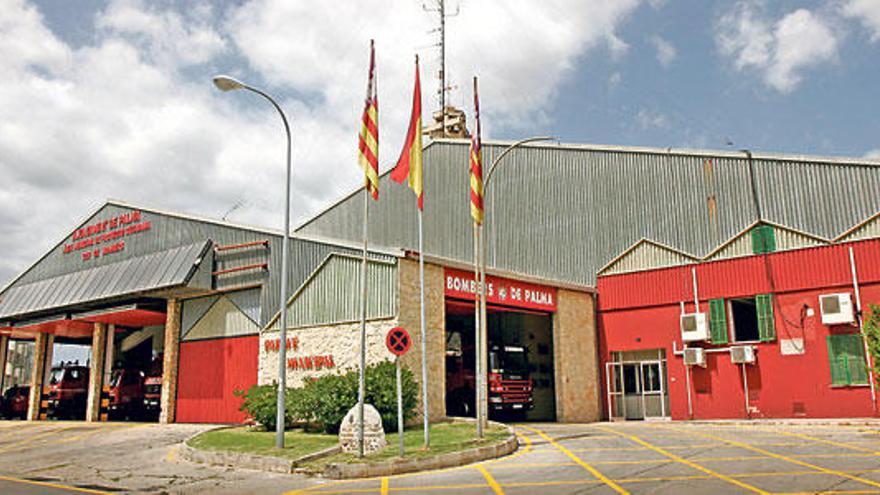 El parque de bomberos de Son Castelló está abandonado.