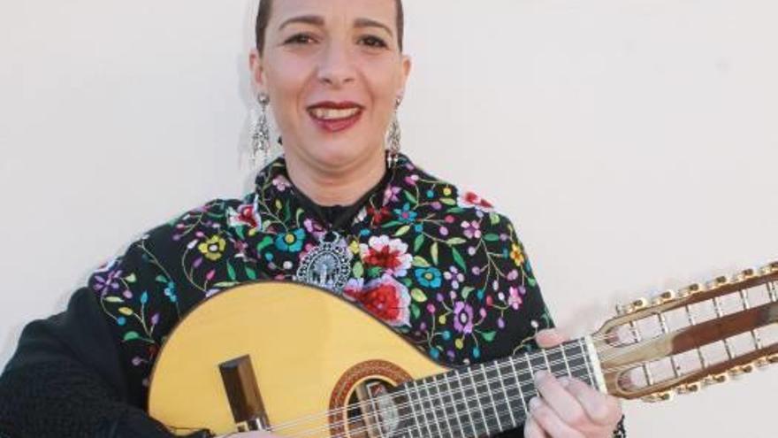 El Centro Aragonés distingue a la cantaora Teresa Pomar y la tañedora Marisol Álvarez
