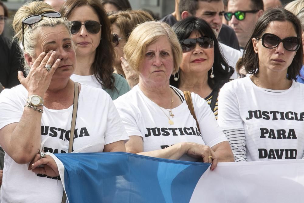 Concentración en Oviedo para pedir justicia para David Carragal