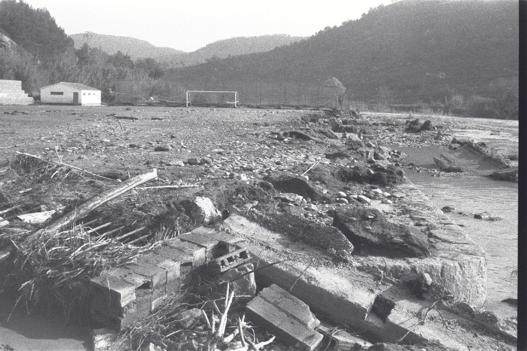 Els aiguats del 8 de novembre del 1982 a les conques del Llobregat i del Cardener, en imatges