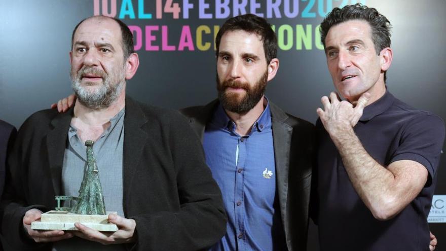 Elealde junto a Rovira y Zahera.