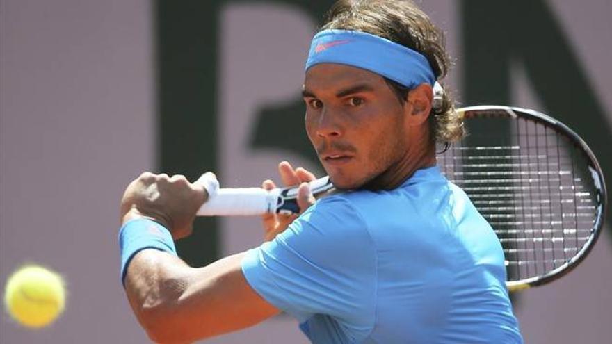 Nadal alcanza los octavos de Roland Garros a medio gas pero sin ceder un set