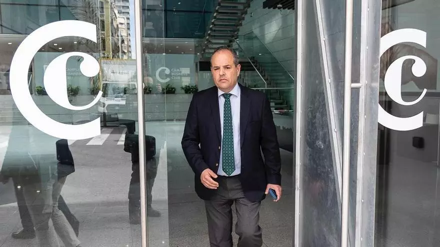 La "pasión" de Carlos Baño: el presidente de la Cámara de Comercio de Alicante compara su situación con la crucifixión de Jesucristo