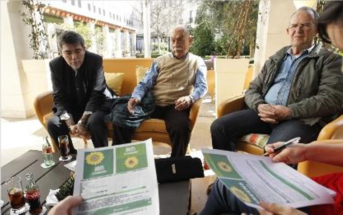 Alejandro Escribano, Abelardo Lloret y Teodoro Medina en un acto reciente.