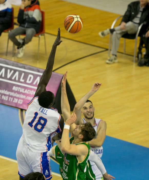 El HLA Alicante vence por 21 puntos al Huesca