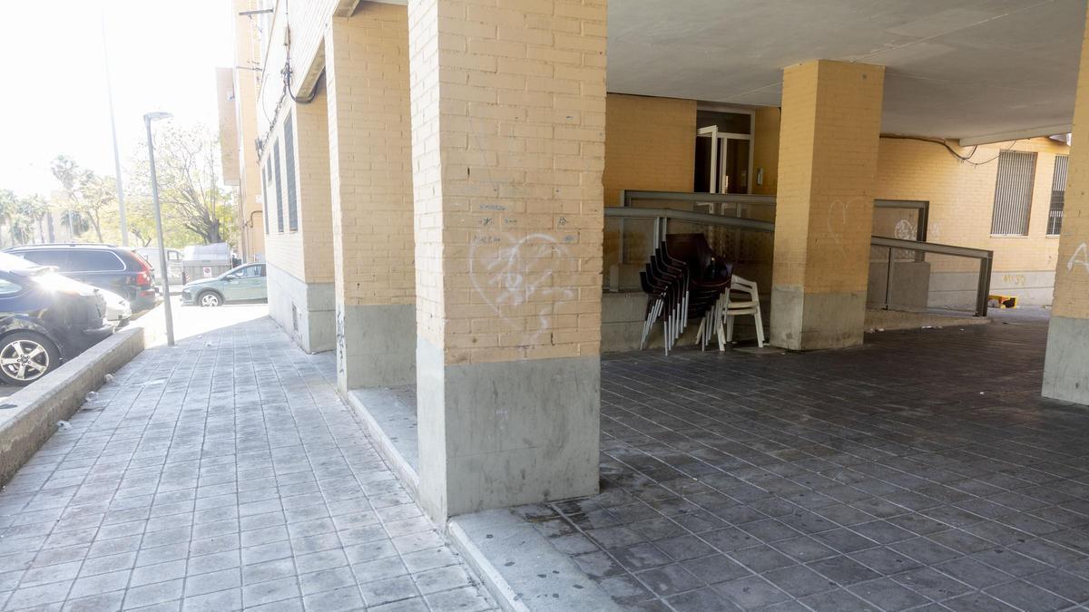 Una discusión familiar acaba a tiros en Alicante y con un hombre herido de un disparo en el cuello