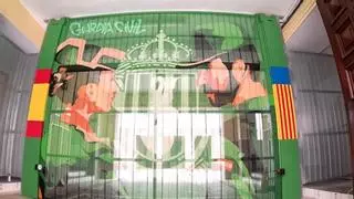 Seguridad...con arte: la Guardia Civil tunea con un grafiti la entrada a su cuartel principal