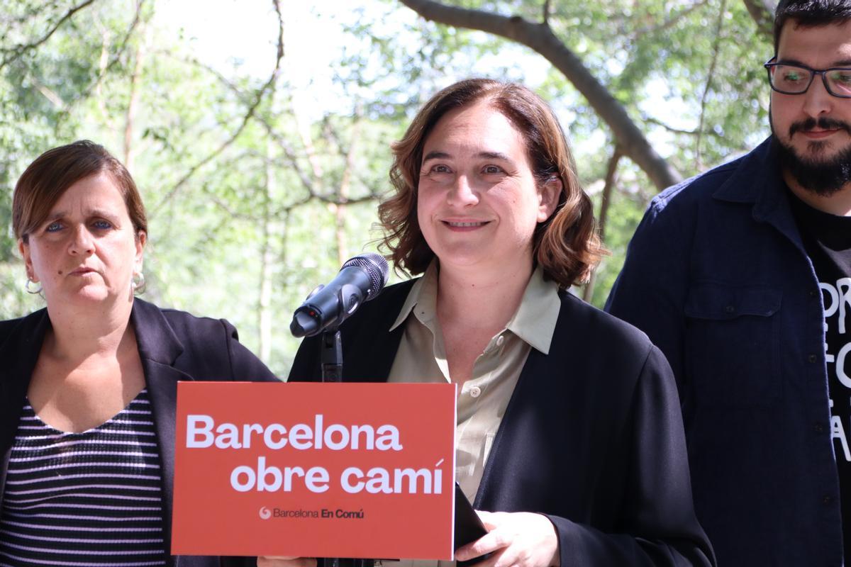 Colau afirma que invertirà 90 milions a climatitzar els centres educatius de Barcelona