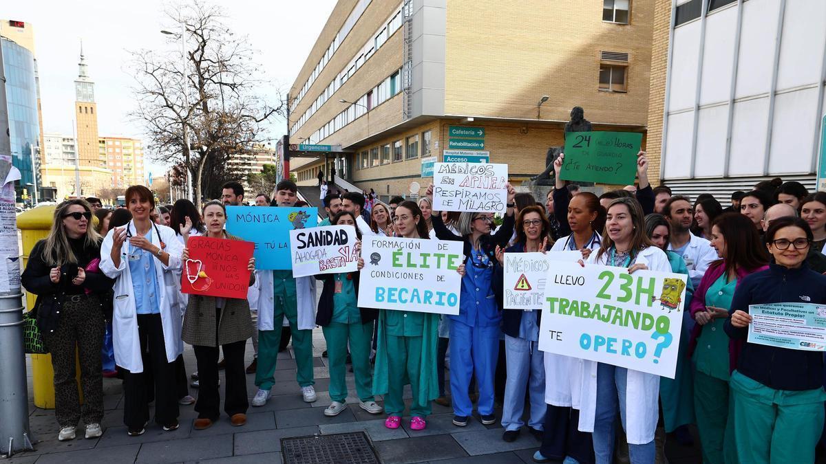Las voces discordantes de la huelga de médicos en Aragón: ¿qué opinan ...