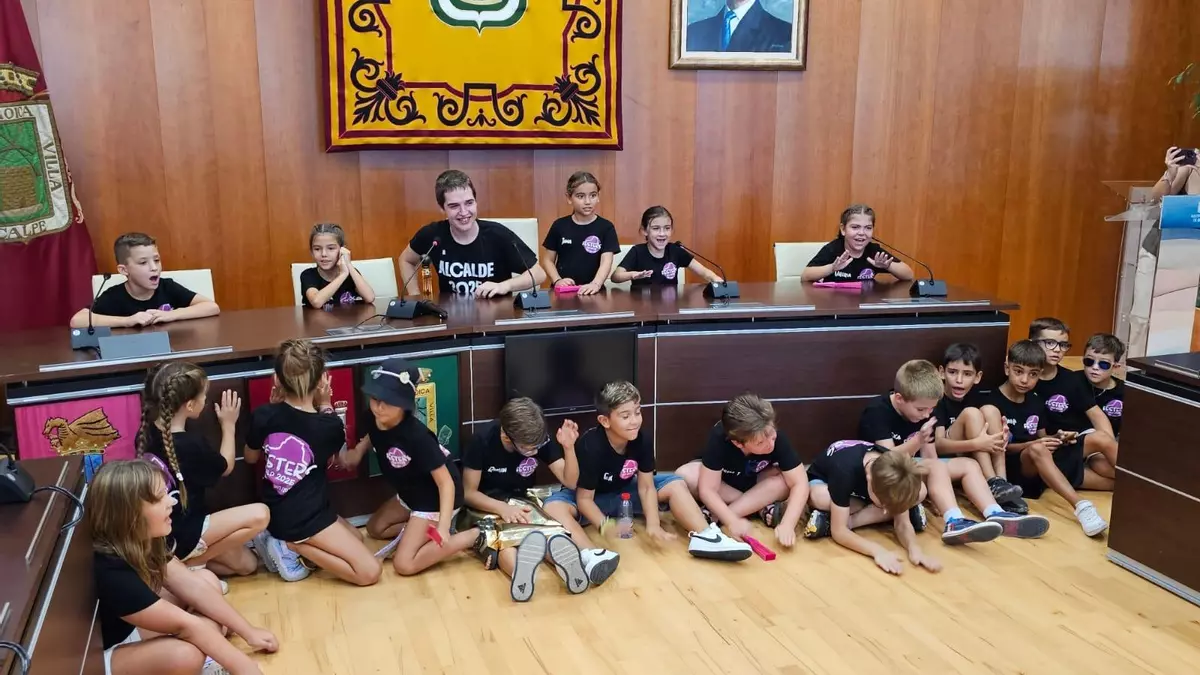 Salva Femenía, nuevo alcalde por un día en el tradicional "Día del Fadrí" de Calp