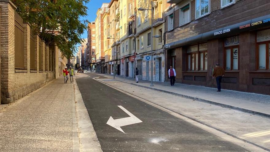 El primer tramo de la calle Félix Latassa abrió al público hace ya algunas semanas.