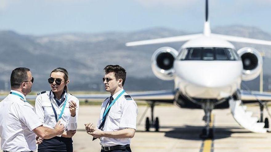 El aeropuerto de Castellón pone en marcha una nueva escuela de pilotaje