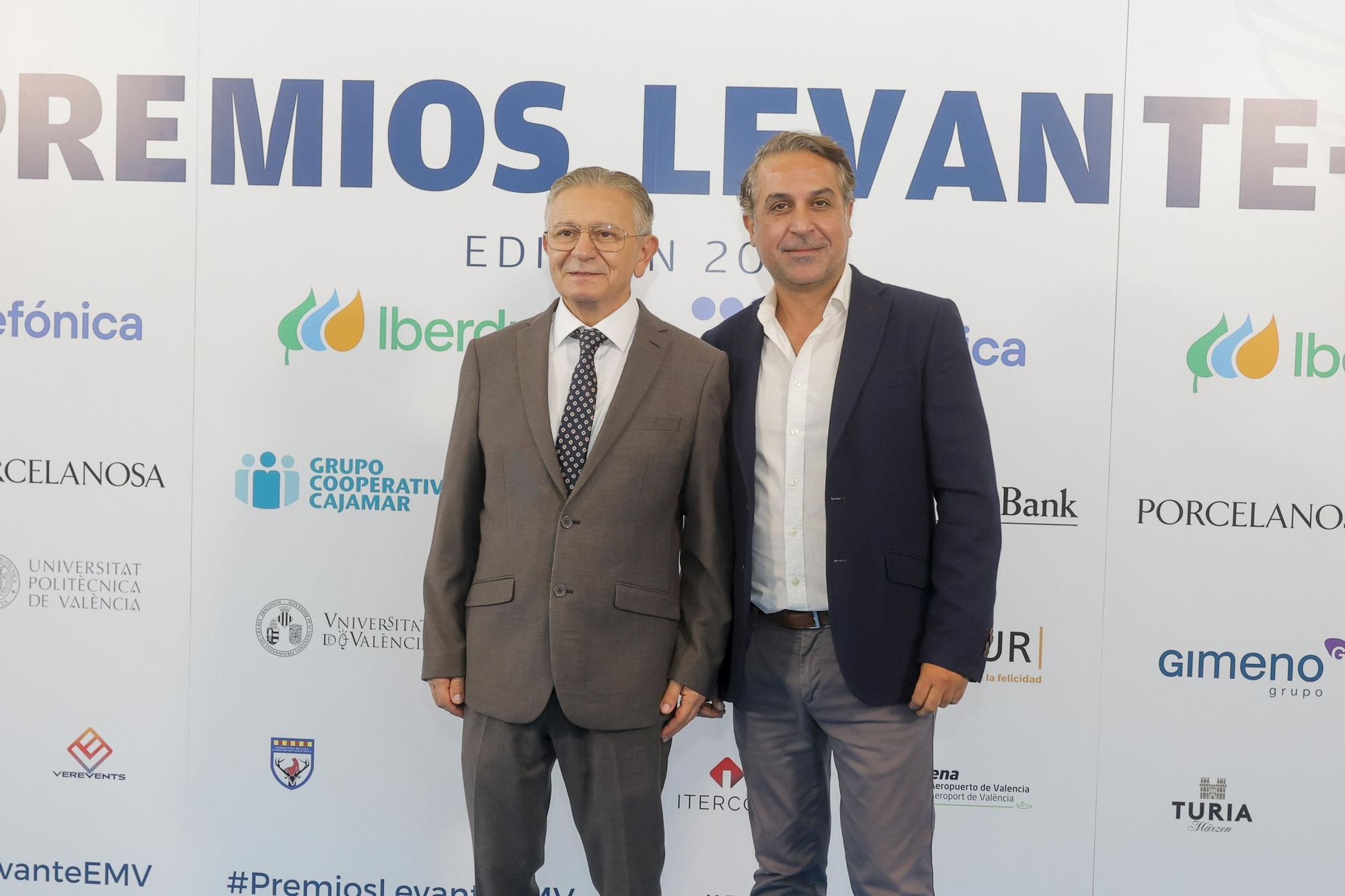 Búscate en la Gala de los Premios Levante 2023