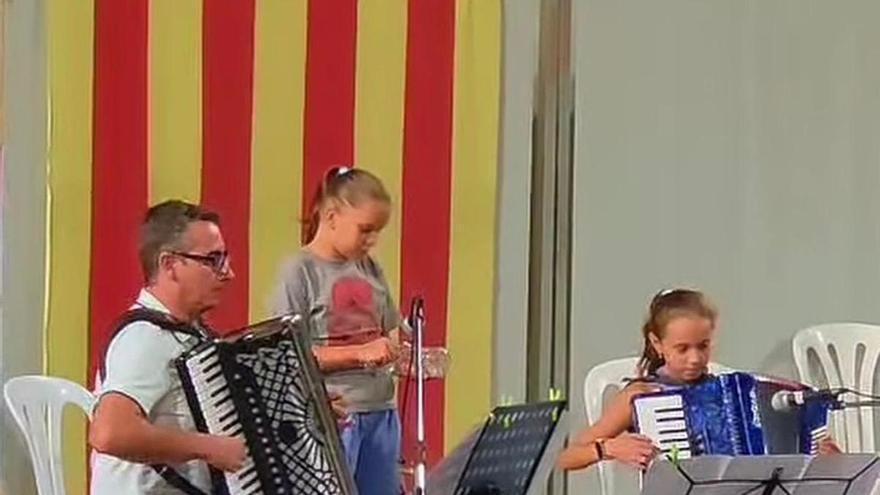 La Pobla de Lillet acull la 25a Trobada d’Acordionistes, una cita que atrau grans i petits