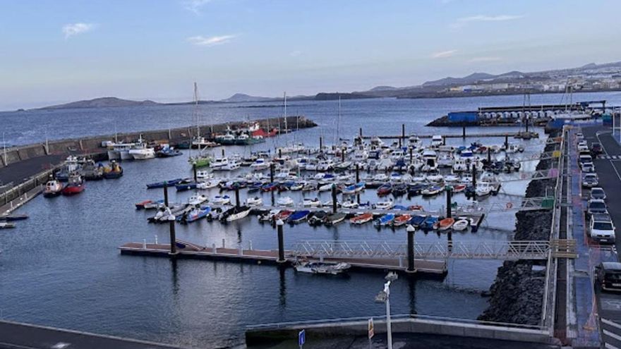 El juez ordena el sobreseimiento del caso contra el director del Puerto de Taliarte