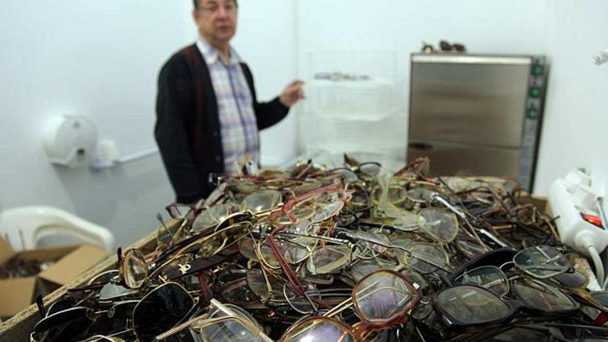 El centro de reciclaje de gafas envía 150.000 al Tercer Mundo - Información