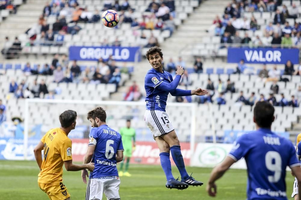 Real Oviedo - UCAM Murcia, en imágenes