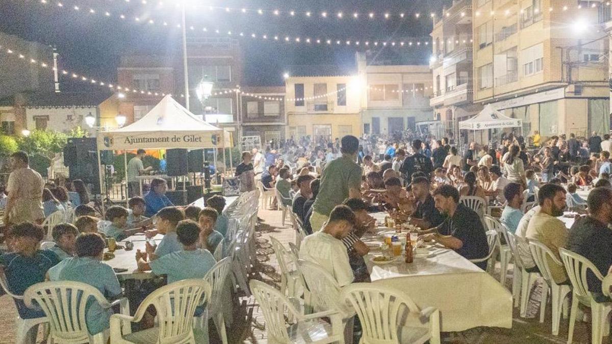 Fiesta de fin de temporada del Atlético Gilet