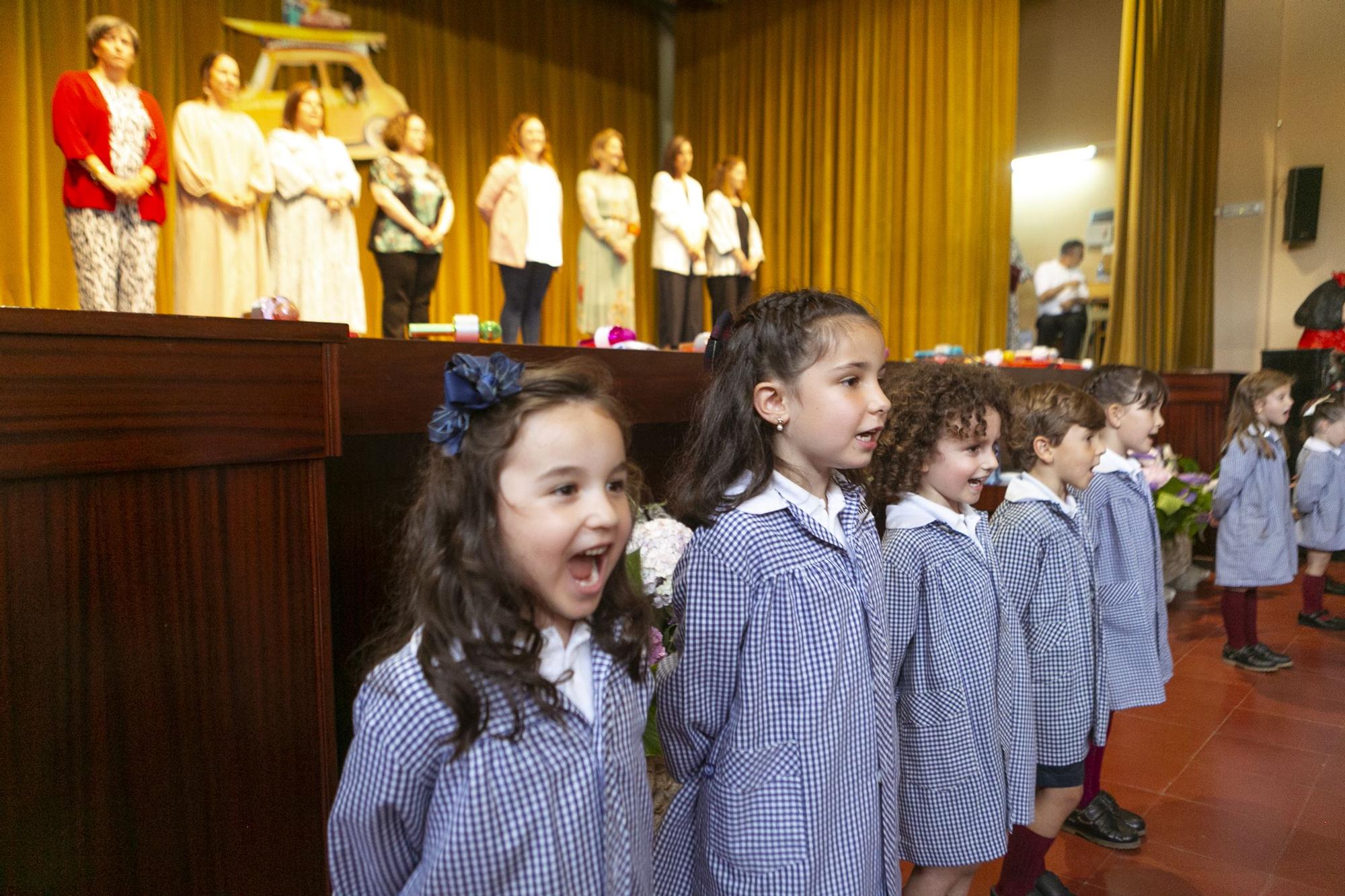 Así fue la graduación de los alumnos de las Doroteas en Avilés