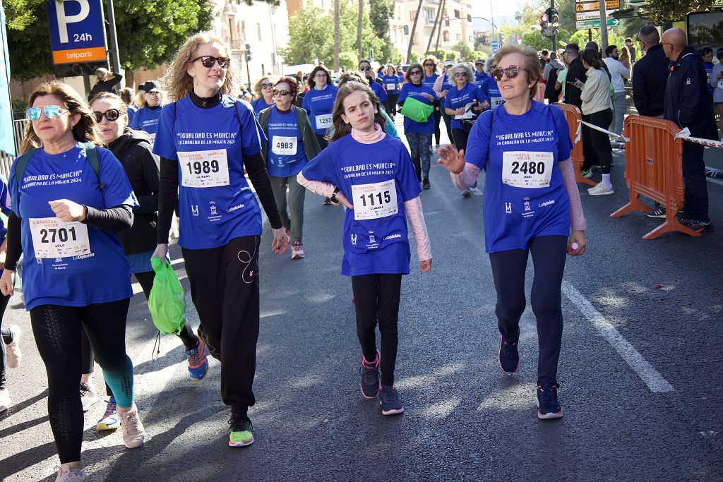 Las imágenes de la llegada a meta de la Carrera de la Mujer de Murcia 2024