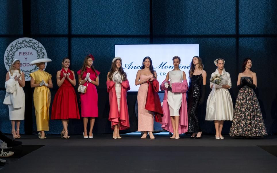 Momento final del desfile de Ancor.