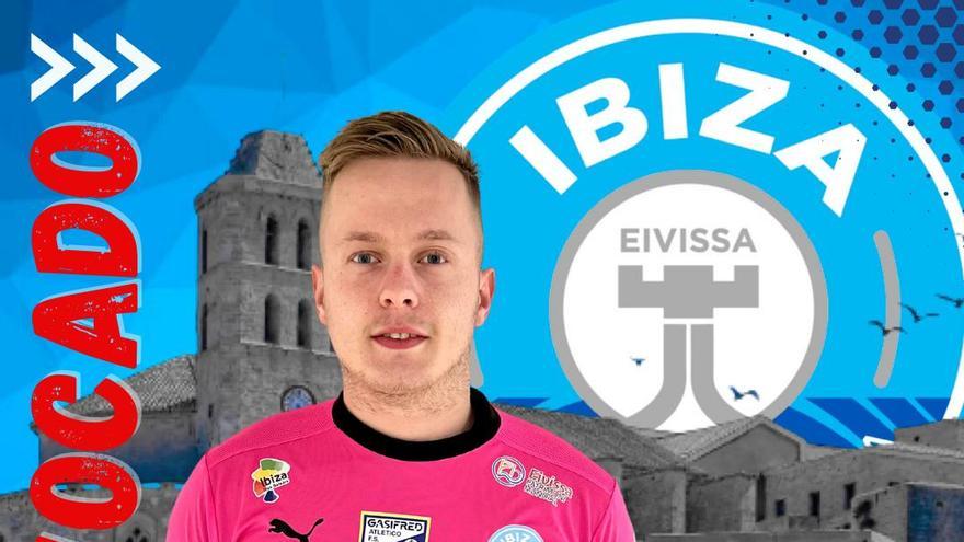 El guardameta eslovaco del Gasifred, convocado para jugar con la selección absoluta de su país