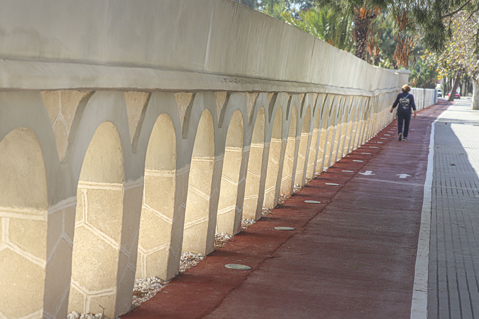 Orihuela da la bienvenida al centro de interpretación del Palmeral