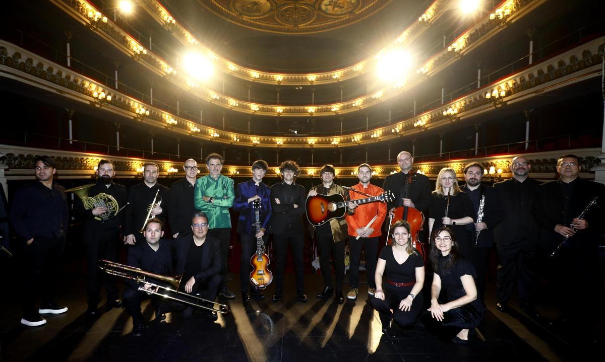 En imágenes | El Teatro Principal revivirá los clásicos de los Beatles con una orquesta sinfónica