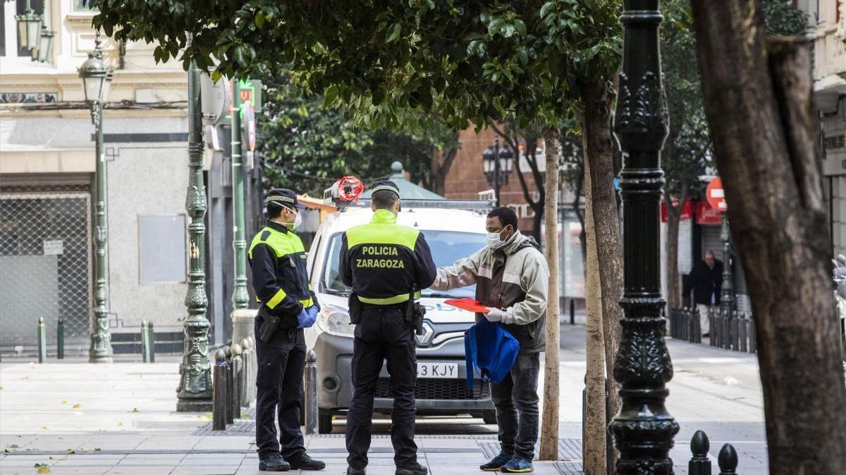 Un juez insta al Ayuntamiento de Zaragoza a dar gafas protectoras a los policías