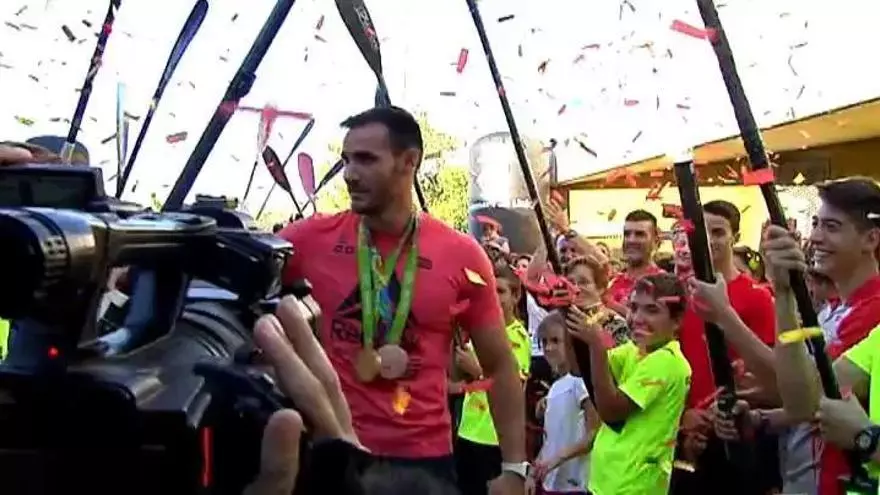 Lleida homenajea a Craviotto