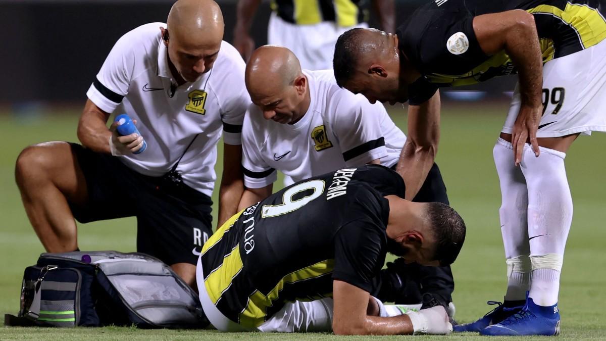 Benzema, lesionado contra el Al Wehda