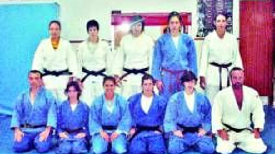 Las féminas del Judo Club Javier Linde